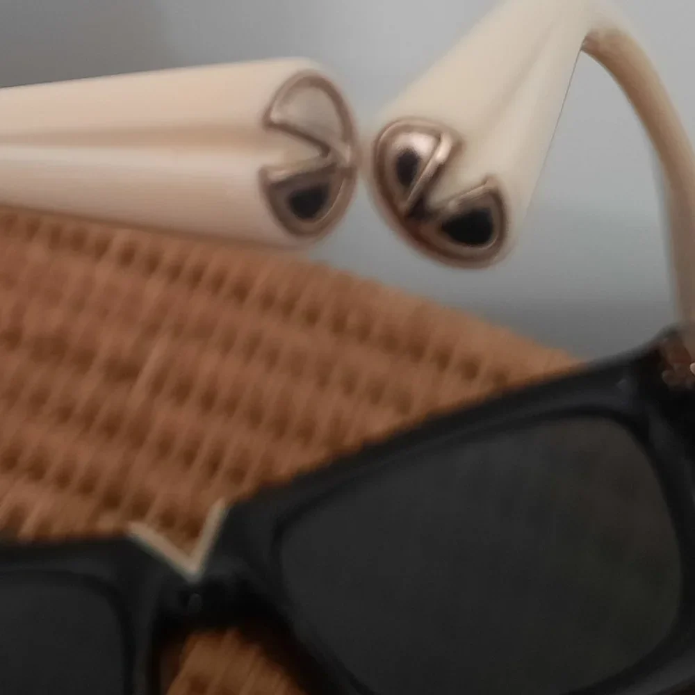 Valentino Eyeglass Frames - Picture 4 of 4